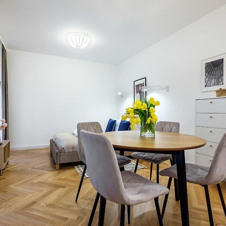 Tyzenhauz Suites Topolowa Krakkó Kültér fotó